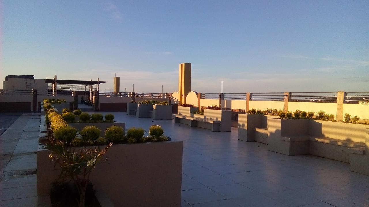 Mary'S Crib Cityland Prime Tagaytay With Free Wifi & Swimming Tagaytay City Exterior foto